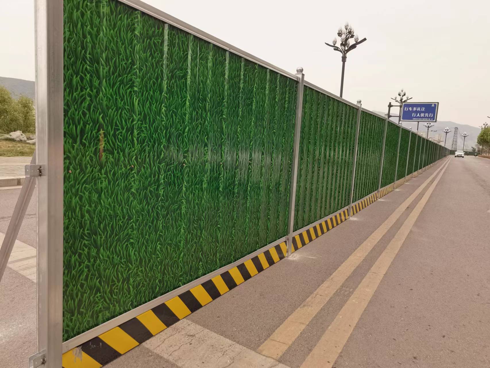 建筑施工圍擋設(shè)置要求有哪些？(圖2)